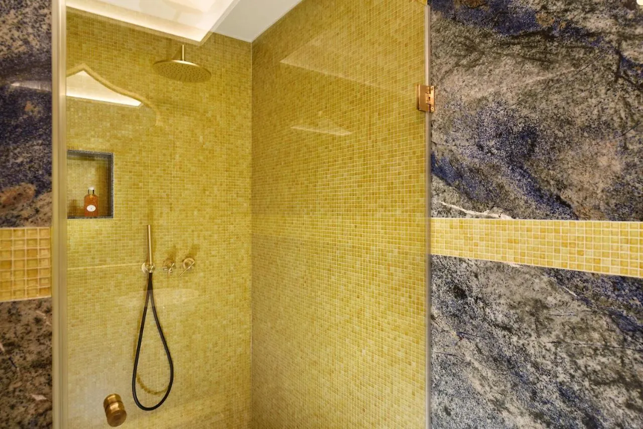 Empress Theodora Apartments Venise